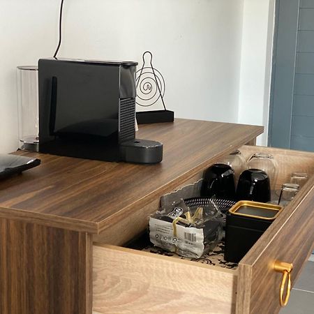 Airport Luxury Stay Artémida Eksteriør bilde