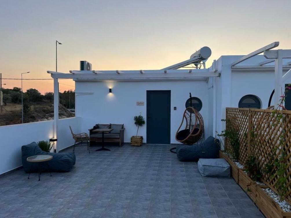 Airport Luxury Stay Artémida Eksteriør bilde