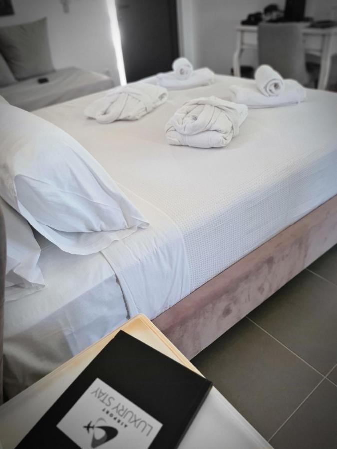Airport Luxury Stay Artémida Eksteriør bilde